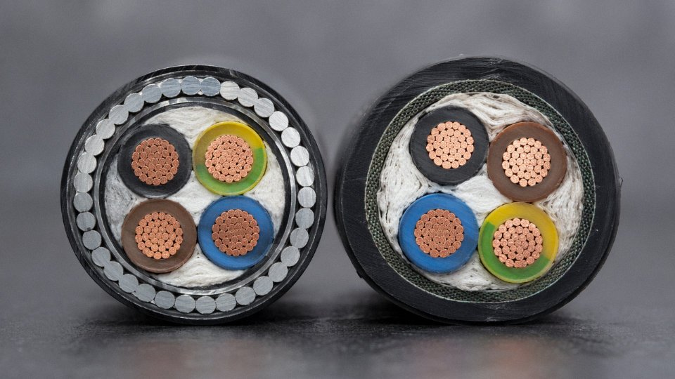 armored-cable-limitations-guide-09-faq-swa-vs-awa-cross-section-comparison