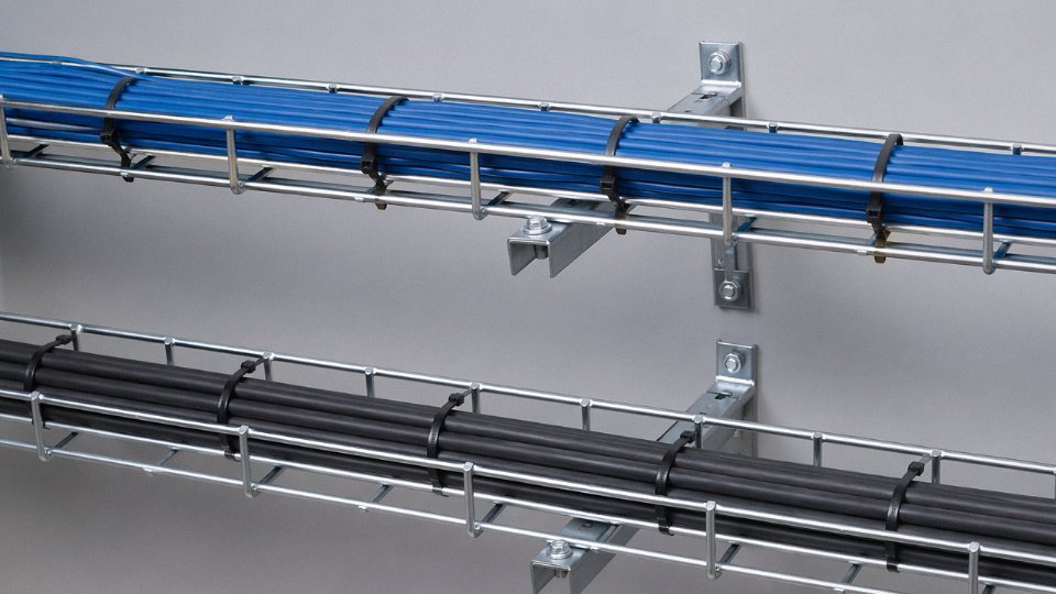 advantages-of-control-cable-01-cable-tray-separation-diagram