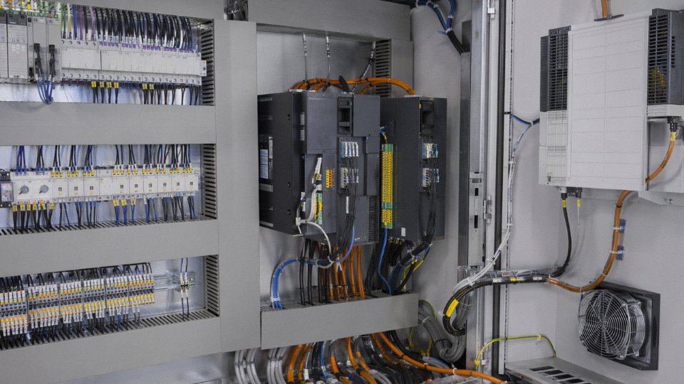best-wiring-industrial-environments-09-faq-industrial-cable-selection-decision-guide