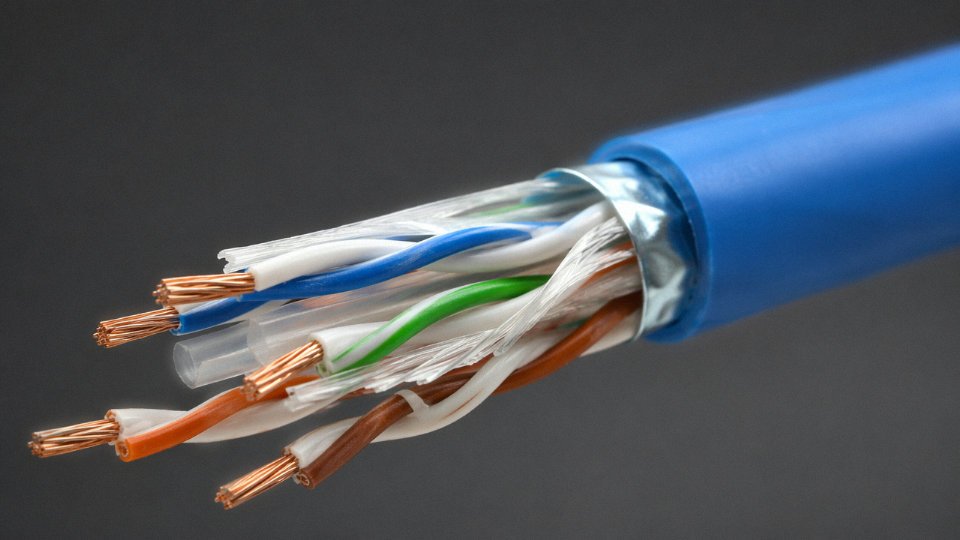 do-cat6-cables-carry-power-10-cat6-poe-cable-cross-section-conductor-insulation-pair-twist