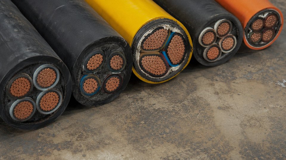 types-of-power-cables-06-mining-and-flexible-trailing-cable-cross-sections