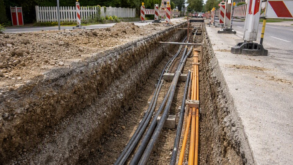 underground-wire-lifespan-01-underground-cable-installation-risk-zones